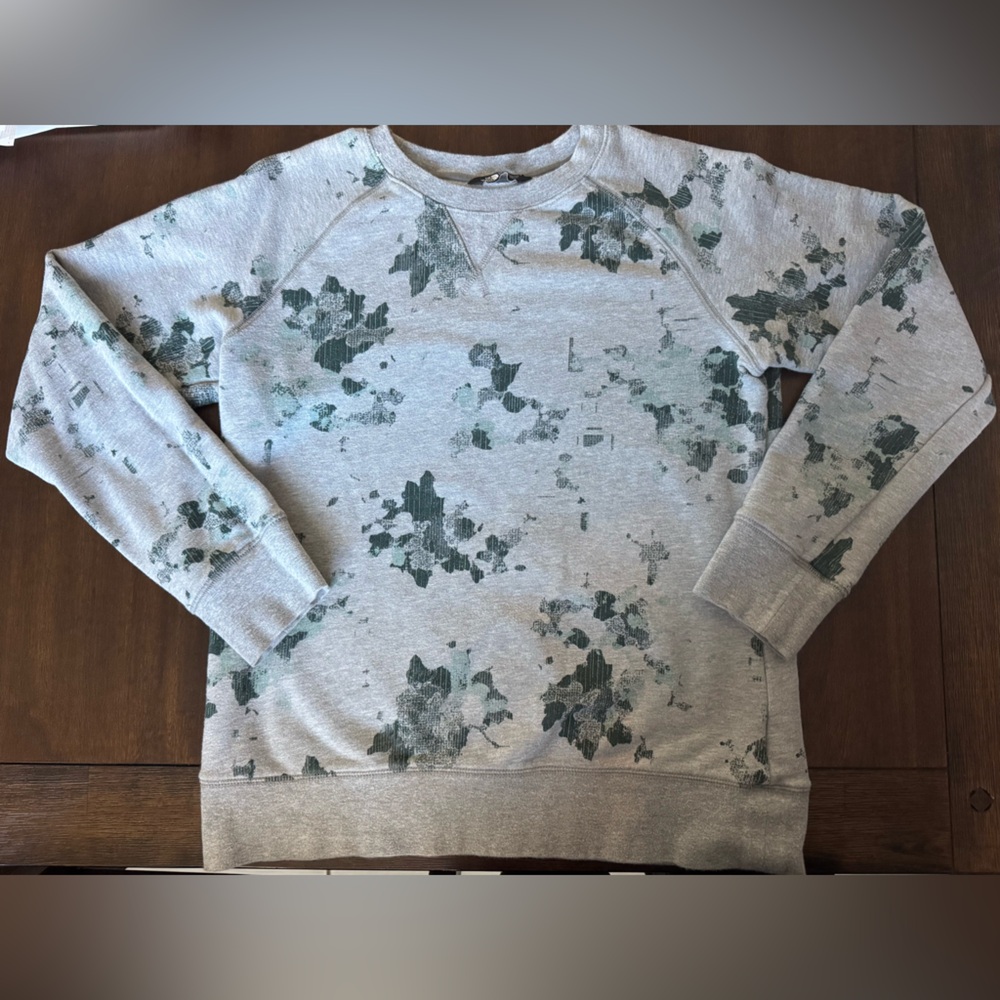 The North Face Women’s Floral Terry Crew Neck Sweatshirt in Darkest Spruce